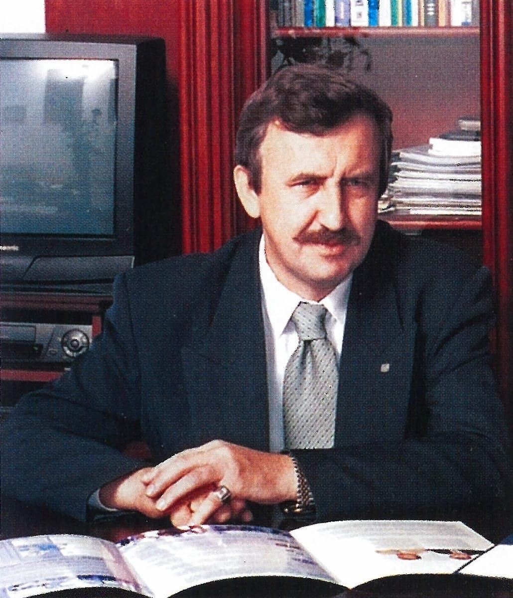 dr hab. inż. Tadeusz Pomianek, prof. WSIiZ, prezes zarządu
